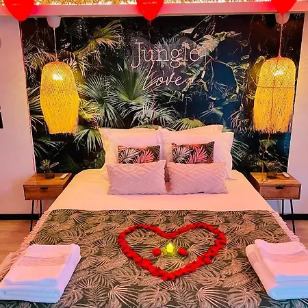 Apartment Jungle Avec Balneo A 10 Min De Disneyland Paris Serris